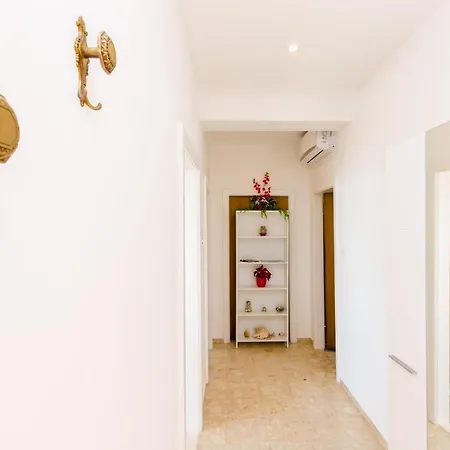 Apartman Nina- One Bedroom With Sea View *